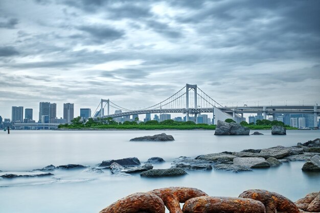 Foto brug over de zee