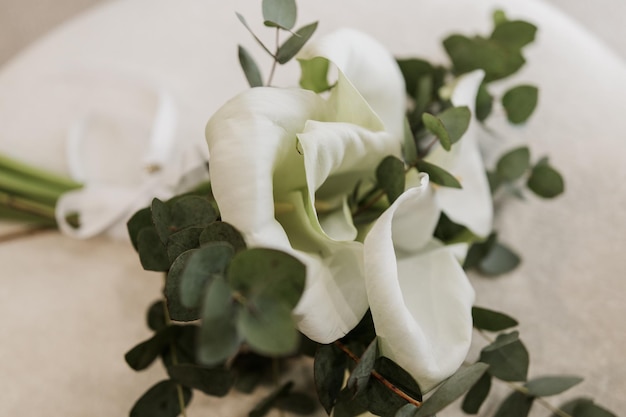 bruid39s boeket voor een bruiloft gemaakt van witte bloemen