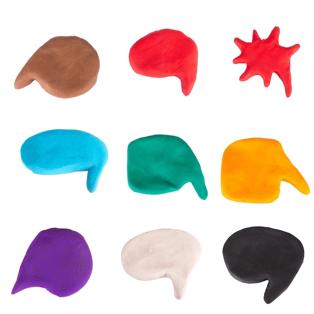 bruin geïsoleerd op witte achtergrond plasticine cartoon bericht