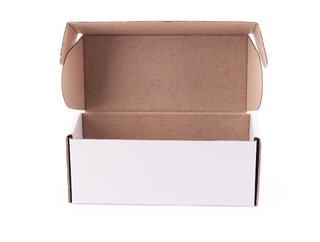 Bruine kartonnen doos geïsoleerd op een witte achtergrond met uitknippad Geschikt voor cosmetische of medische voedselverpakkingen