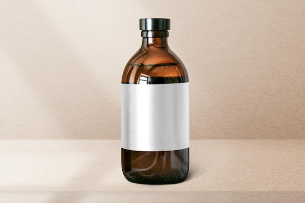 Bruine spa fles png mockup minimale stijl