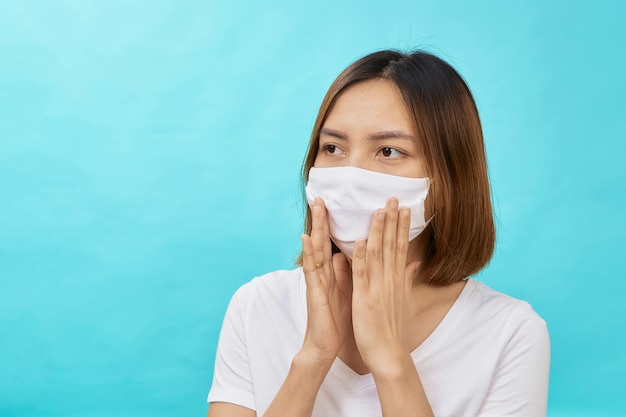 Brunette woman wearing face mask