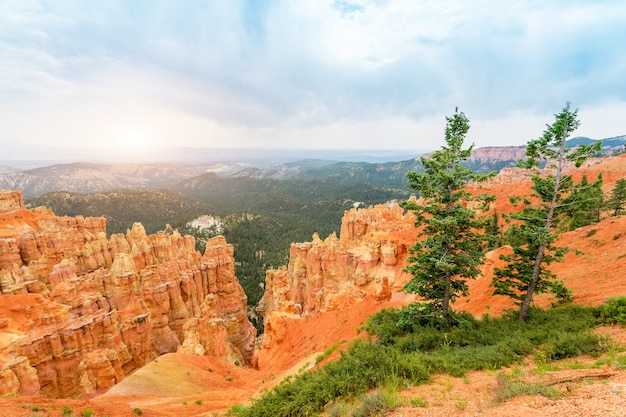 Bryce Canyon-landschap vanaf de top van de berg