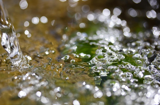 Bubbels in het water Water achtergrond Vers drinkwater