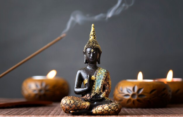 Photo buddha figurine still life