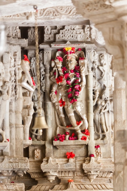 Photo buddha statue in temple