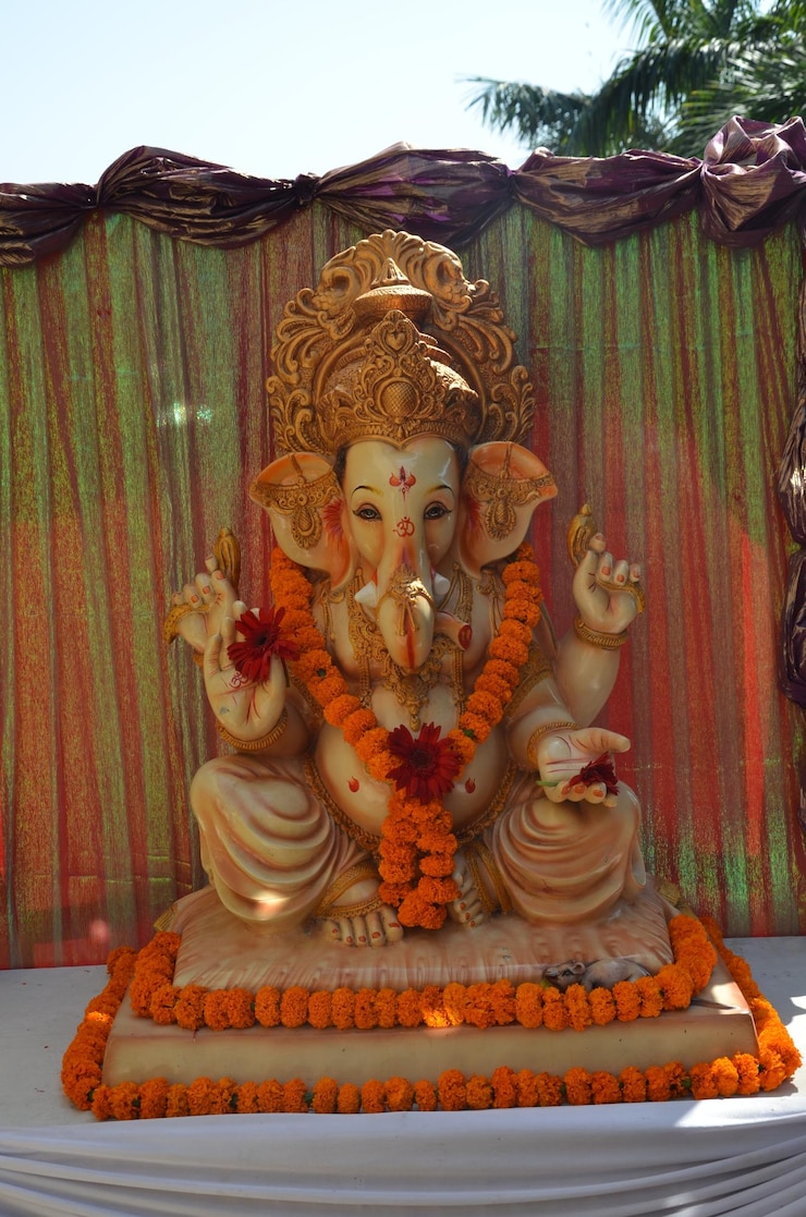 Photo buddha statue in temple
