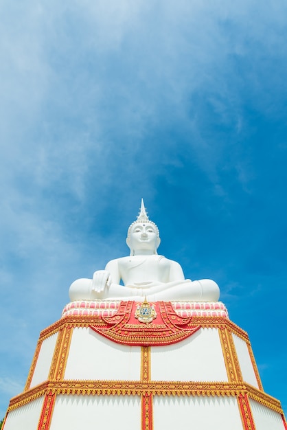 Buddha statue