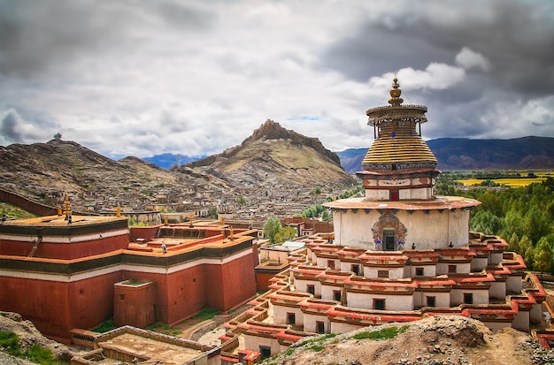 사진 gyantse의 불교 kumbum chorten