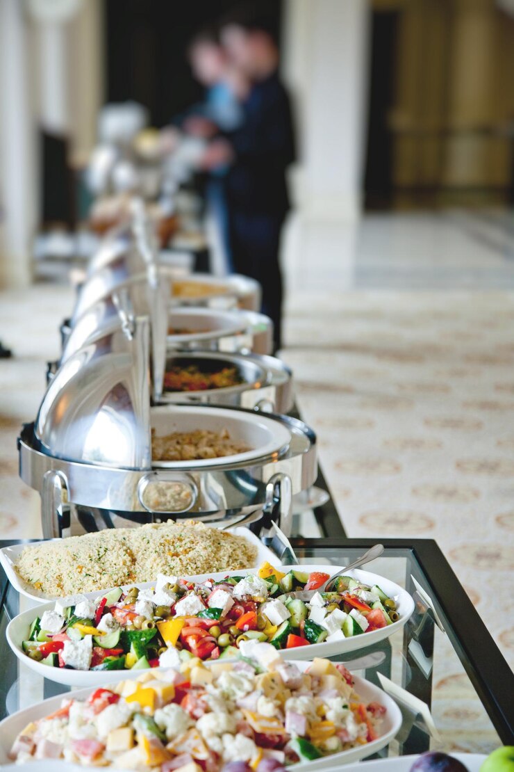 Foto buffettafel met salades