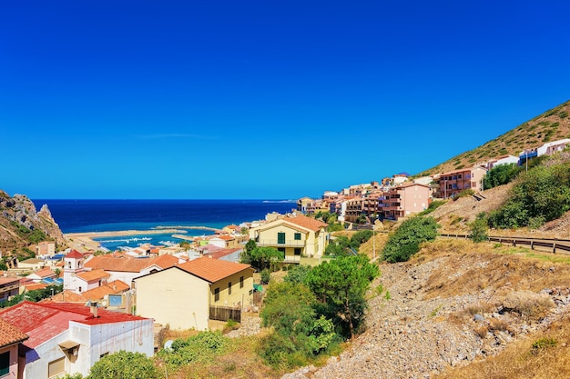 Buggerru stadsarchitectuur aan de Middellandse Zee, in Zuid-Sardinië in Italië