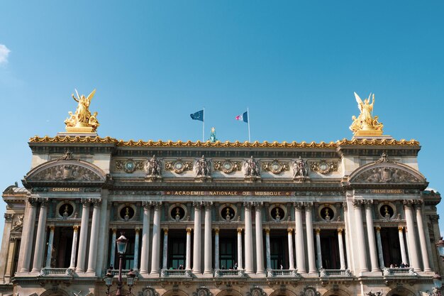 Photo building of interest in paris the opera