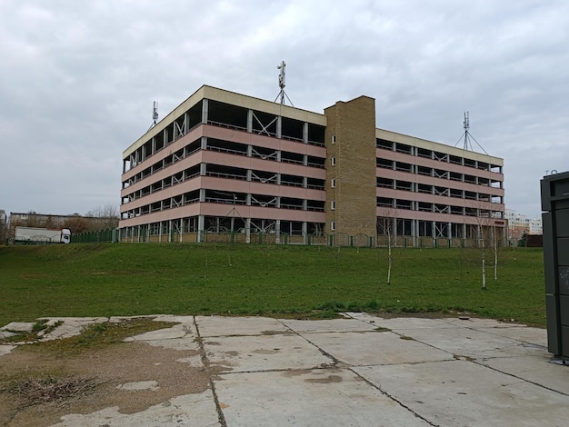 The building is being constructed by the company of the company