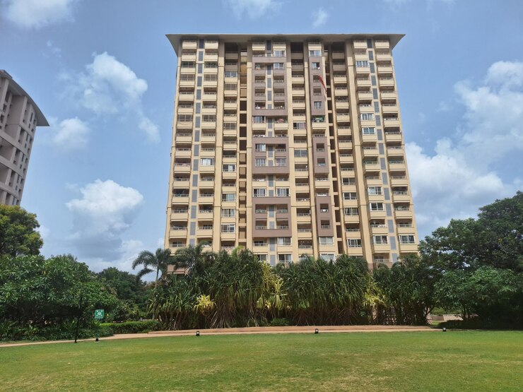 Flats in dwarka