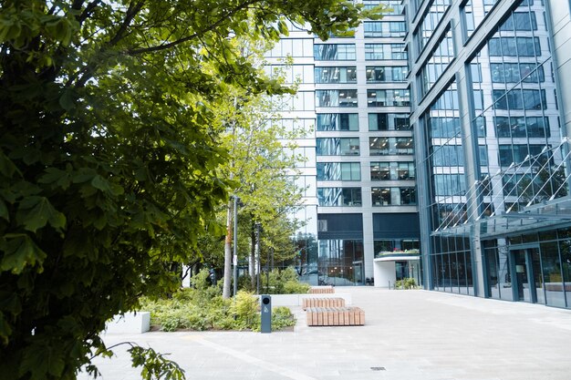 写真 都市内の建物