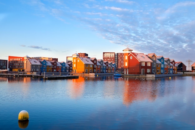 水上にある建物 Reitdiephaven Groningen