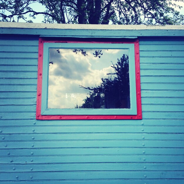 Photo built structure against blue sky