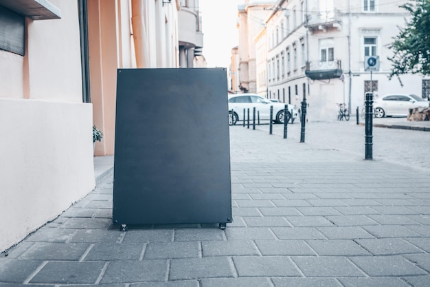 Buitenbord in de stadsbanner voor uw tekst