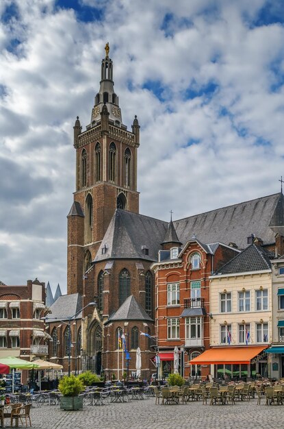 Foto buitenkant van gebouwen tegen de lucht in de stad