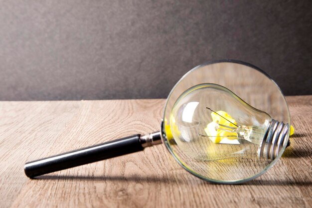 Photo bulb on the wooden table