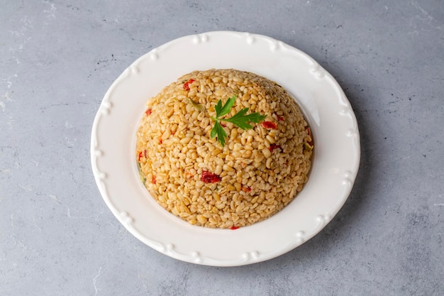 Bulgur pilaf met Firik (Turkse naam; firikli bulgur pilavi)