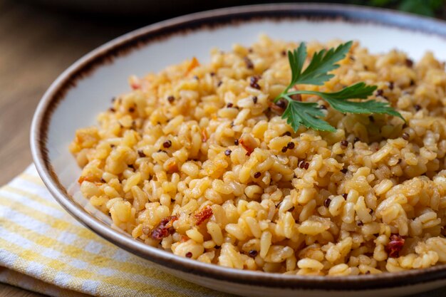 Bulgur pilaf with chia seeds