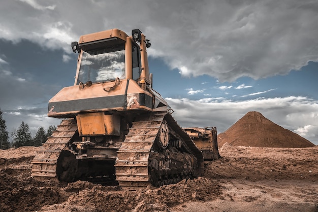 Bulldozer, grondverzetmachine. Wegenbouwmachines.