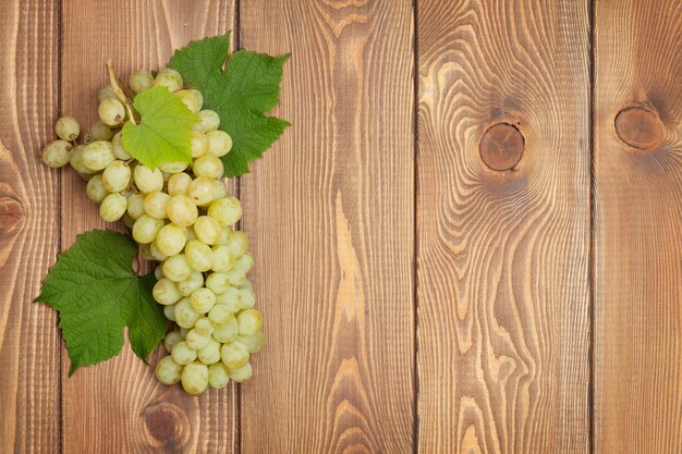 Bunch of white grapes