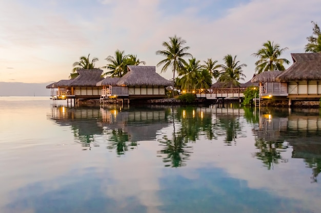 Bungalows boven het water Frans-Polynesië