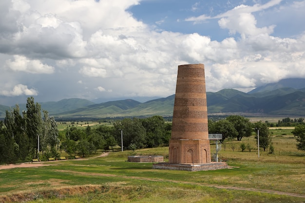 Бурана башня