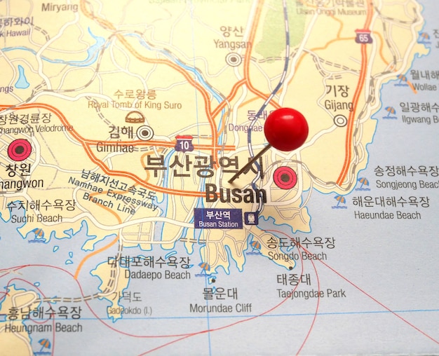 写真 釜山は韓国の地図に固定されている。