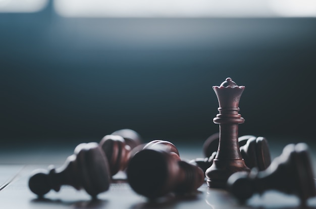 Фото Концепция бизнеса и стратегии, настольная игра в шахматы