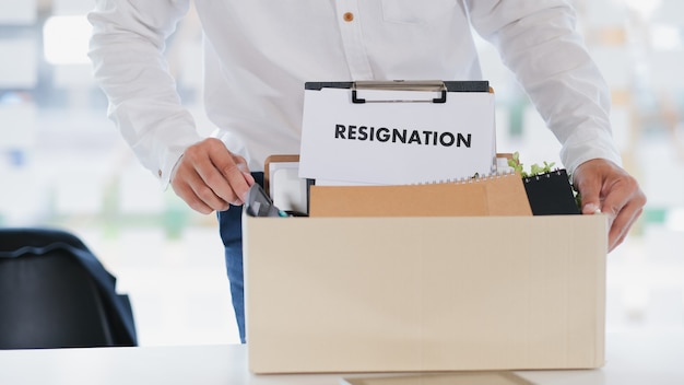 Foto affari cambio di lavoro, disoccupazione, dimissioni.