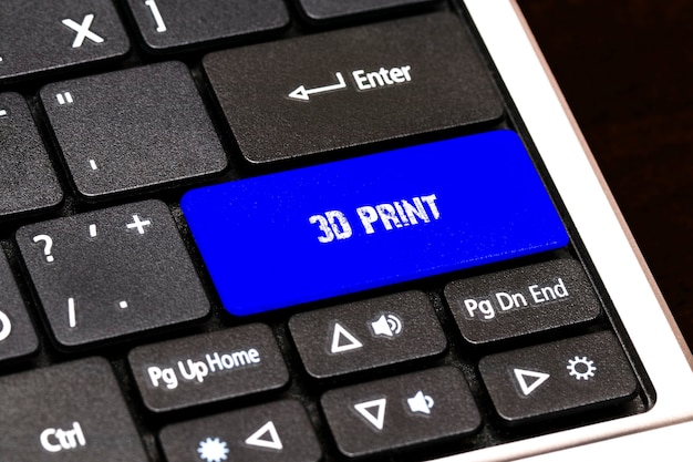Бизнес-концепция - синяя кнопка 3D-печати на тонком.