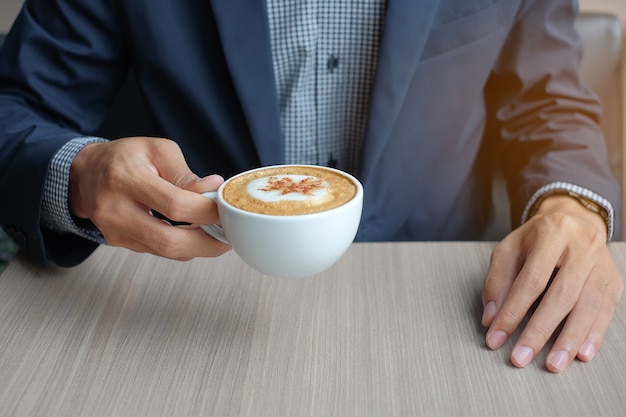 ビジネスマン、コーヒー、カップ