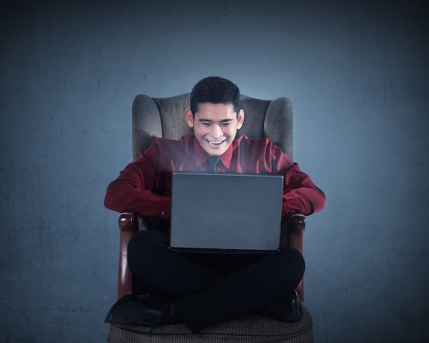 Business man working on a laptop