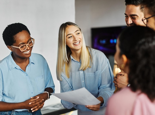 Photo business meeting businesswoman woman office portrait job career happy businessman teamwork colleague businessperson startup creative student education project