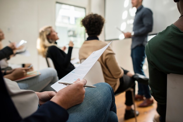 Photo business people in a meeting