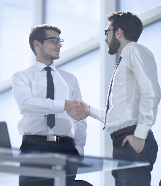 Business people shaking hands with each other