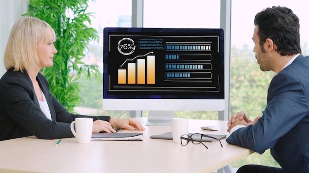 Business visual data analyzing technology by creative computer software