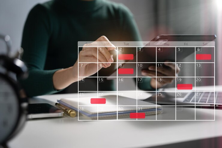 Photo business woman using digital tablet and smartphone with calendar planner and organizer to plan and reminder schedule timetable and management event planning