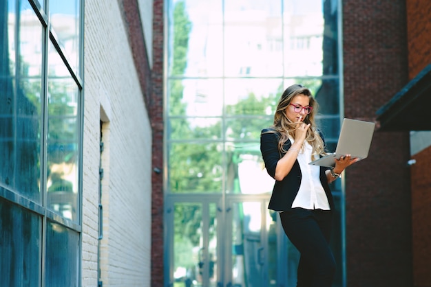 Business woman with laptop