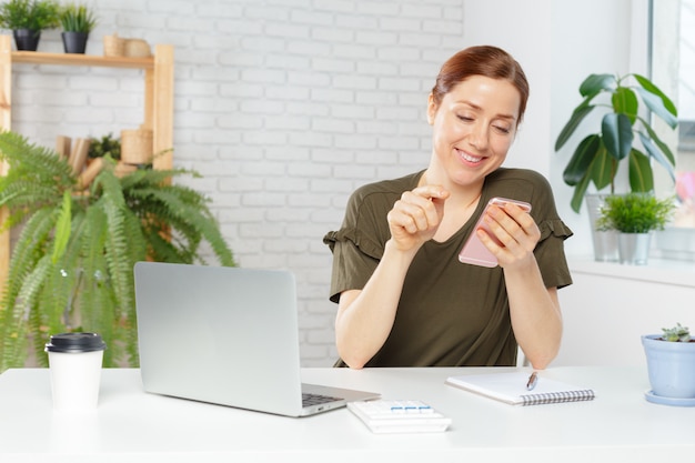 Business woman working at office