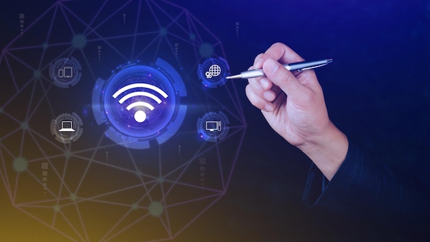 Wi-Fi 아이콘을 사용하는 사업가 소셜 네트워크 비즈니스 통신 개념 Wi-Fi 무선 개념 무료 네트워크 인터넷 개념