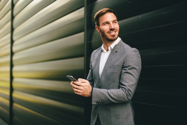 Photo businessman with phone