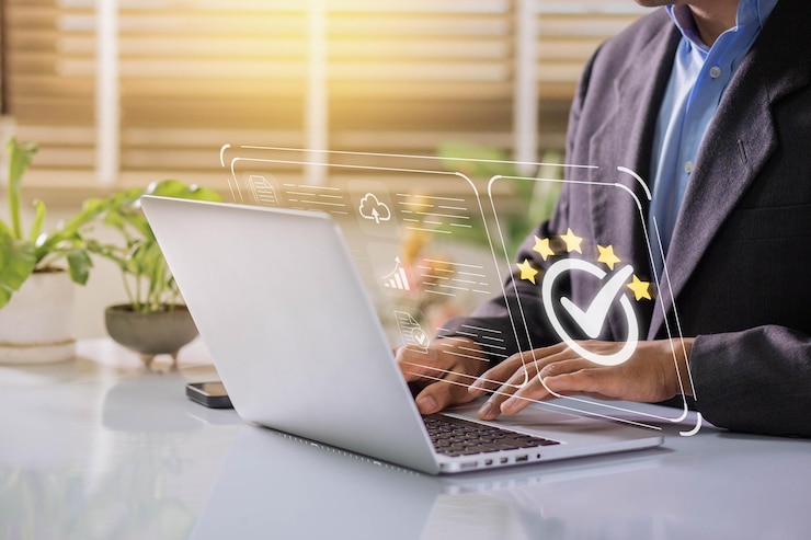 Photo businessman working on labtop with check mark symbol golden five stars and standard quality control the concept of international iso service standards and quality assurance is certified
