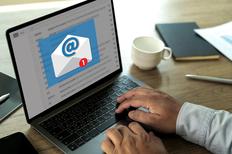 Photo businessman working mail communication connection message to mailing spam email warning popup