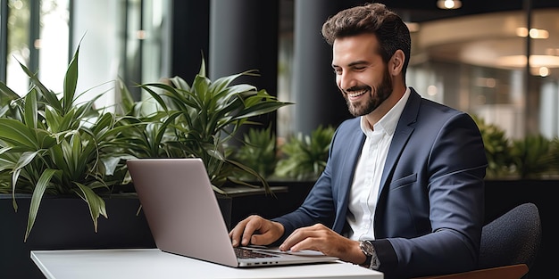 Photo a businessman works at a computer