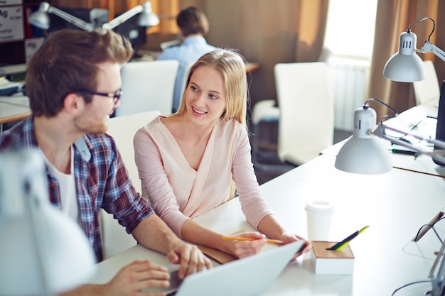 businesspeople coworker teamwork business woman