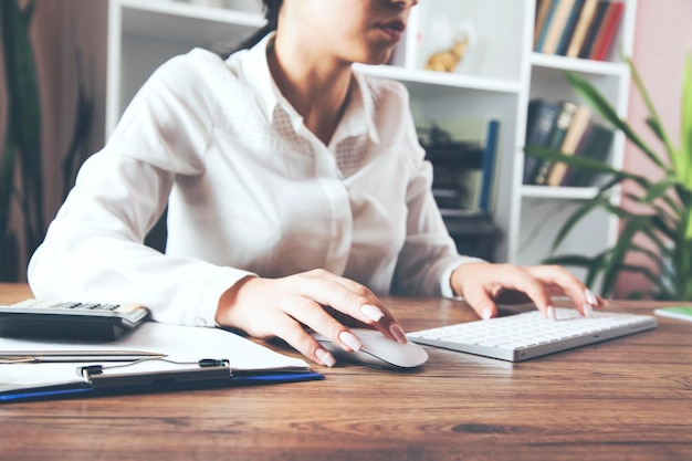 Businesswoman hand computer keyboard